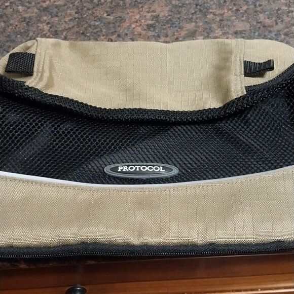 3 Protocol Travel Bags...EUC - Picture 8 of 10